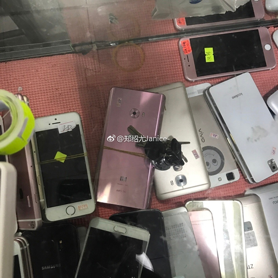 科客晚報(bào)：國行華為P10預(yù)約開啟 魅族PRO 6 Plus現(xiàn)貨大降價(jià)