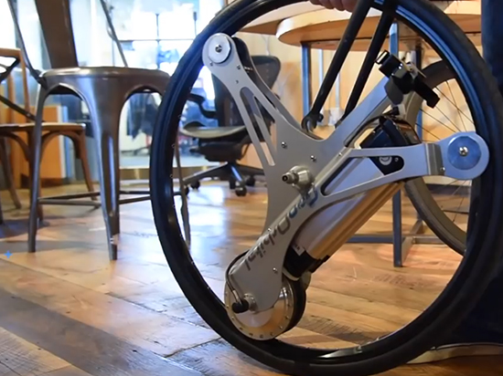 單車終于可以變摩托   看著拉風(fēng)騎著嚇人