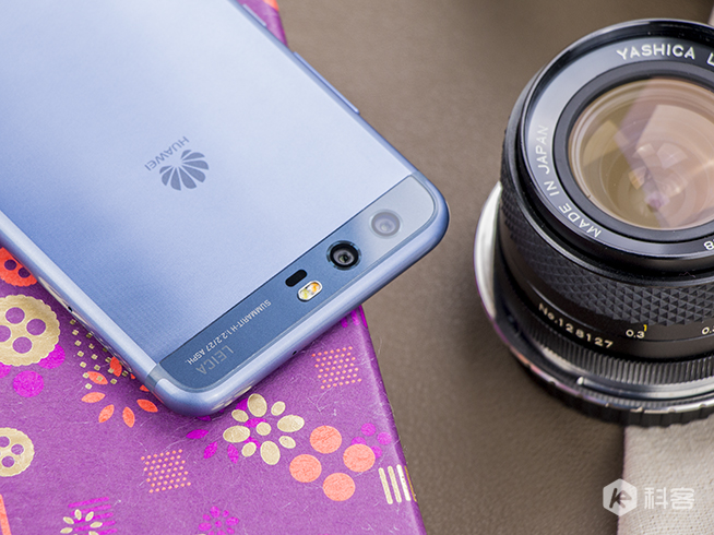 徠卡三鏡頭華為P10漲價(jià)800元！到底貴不貴？