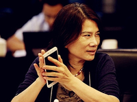 董明珠犀利點(diǎn)評華為Mate 9：還是格力手機(jī)贊