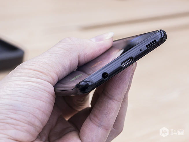 設(shè)計(jì)無可挑剔 國行三星Galaxy S8/S8+搶先體驗(yàn)圖賞