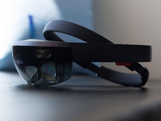 科客晚報：iPhone 8換上USB-C接口？ 三星折疊手機將測試