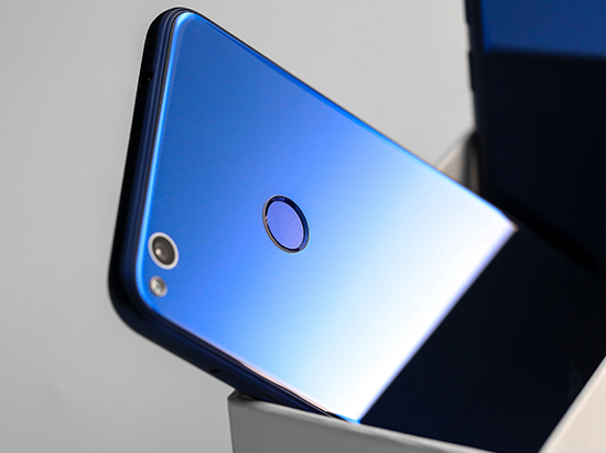 又見手機(jī)擋子彈！榮耀暢玩5X救人一命