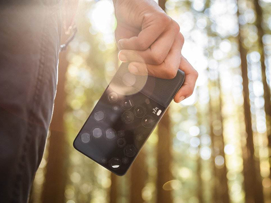 真正一機走天下！首款十六鏡頭相機Light L16最終版發(fā)布