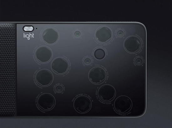 真正一機走天下！首款十六鏡頭相機Light L16最終版發(fā)布