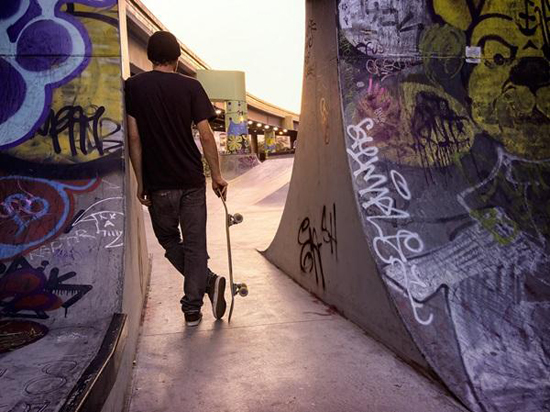 真正一機走天下！首款十六鏡頭相機Light L16最終版發(fā)布