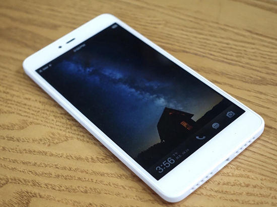 科客晚報：錘子堅果Pro配置曝光 小蟻4K+運(yùn)動相機(jī)售價公布