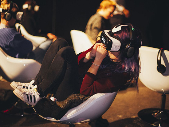 體驗(yàn)不到沉浸感？這份攻略能讓你的VR設(shè)備煥然新生