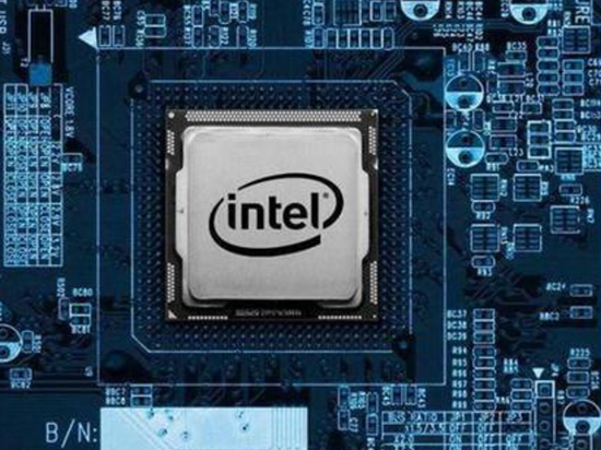 不是夕陽產(chǎn)品？英特爾CEO：現(xiàn)在是購買PC最好的時代