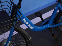 雙雄對決變成三足鼎立？小藍(lán)單車已近1300萬用戶