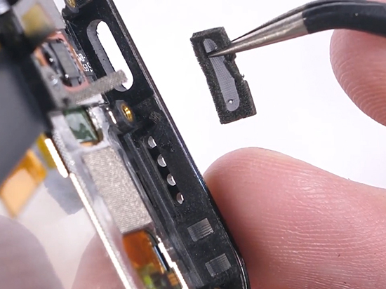 就是因?yàn)樗?小米6才無(wú)緣IP68的防水級(jí)別