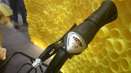 全新ofo小黃車：三級(jí)變速 還配有大燈