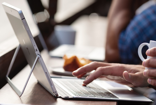 惠普發(fā)布二代Elite x2筆記本：內外升級 1099美元起