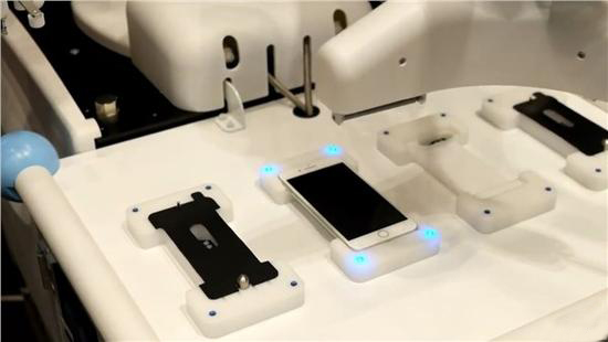 科客晚報(bào)：安卓之父新機(jī)月底發(fā)布？iPhone 8或取消指紋識(shí)別