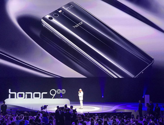 6GB+雙攝榮耀9發(fā)布，2299元起號(hào)稱500天不卡頓