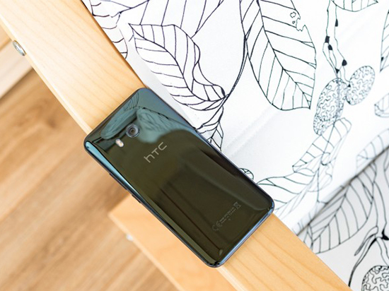 火腿腸翻身有望？HTC U11銷量好于前代