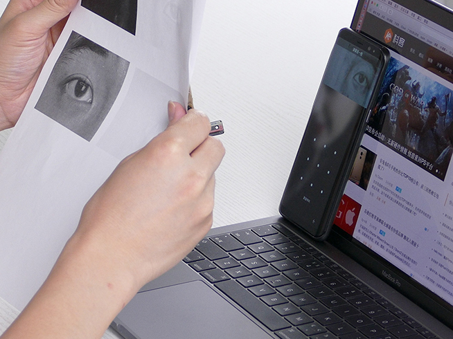 實(shí)測(cè)：成功破解三星S8解鎖方式，虹膜人臉哪個(gè)更安全？