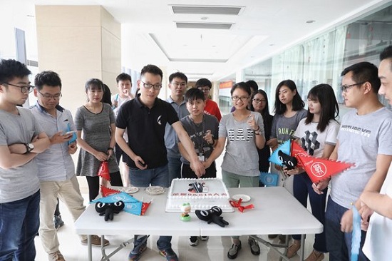 榮耀9天貓首發(fā)大賣！一舉拿下天貓618手機單品雙冠軍