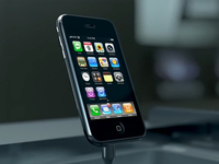 iPhone十周年：1分鐘回顧蘋果如何從被無(wú)視到改變世界