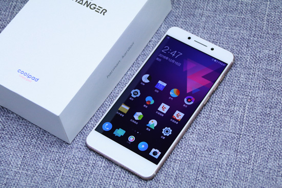 這性價(jià)比沒(méi)誰(shuí)了！兩千元內(nèi)驍龍821前旗艦手機(jī)盤點(diǎn)