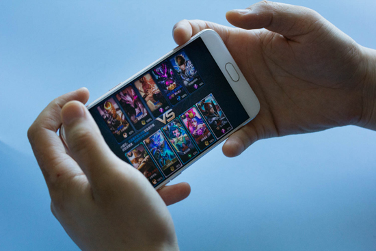 專為王者榮耀優化的OPPO R11 Plus今日開賣：3699元