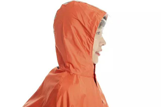 不務(wù)正業(yè)？摩拜單車試水賣便攜雨衣