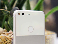 谷歌手機藥丸？Pixel 2代外形曝光：額頭下巴感人