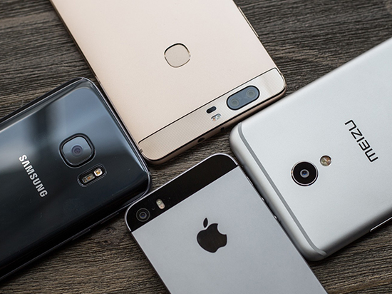 千萬iPhone用戶心塞！北京地鐵即日起全線支持刷手機(jī)乘車