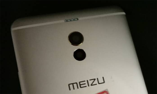 科客晚報：華為公開Mate 10細節(jié)，Surface Phone還有戲？