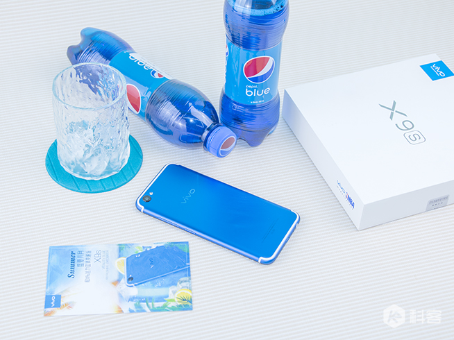 vivo X9s活力藍(lán)開(kāi)箱：感受來(lái)自巴厘島的清涼體驗(yàn)