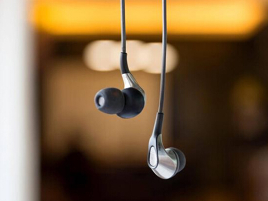 科客晚報：魅族致歉Flow耳機事件，iOS11 Beta7更新救活老產(chǎn)品