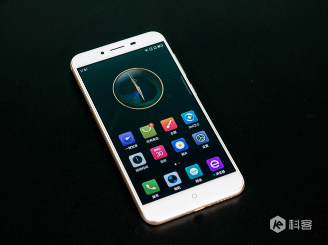 紅米手機(jī)勁敵360 vizza試用評(píng)測(cè)：性價(jià)比與顏值兼具