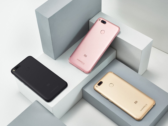 科客晚報：蘋果新機或叫iPhone X，華為Mate 10性能秒殺一切？