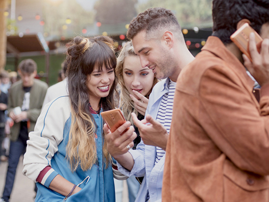 科客晚報(bào):iPhone 8漲價(jià)三星要背鍋,vivo X20低配版率先登場(chǎng)