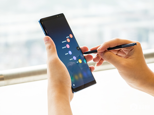 三星Galaxy Note8圖賞：全視曲面大屏配筆才夠Note！