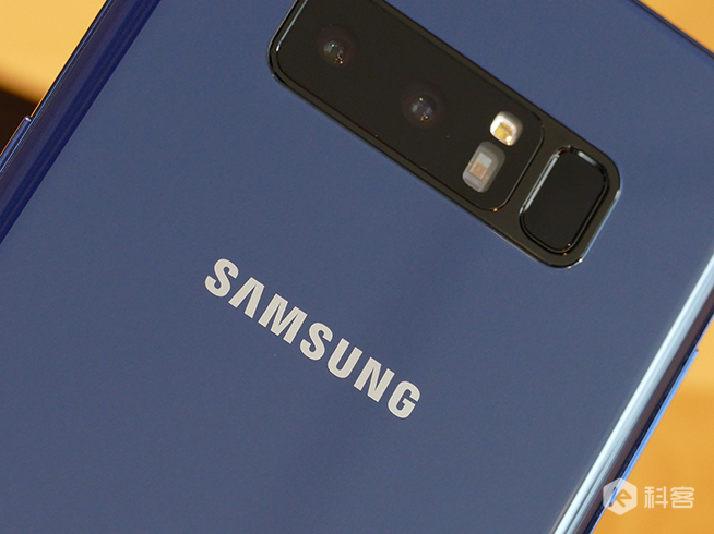 三星Note8上手體驗：全視曲面屏+雙攝+S Pen，這才是旗艦