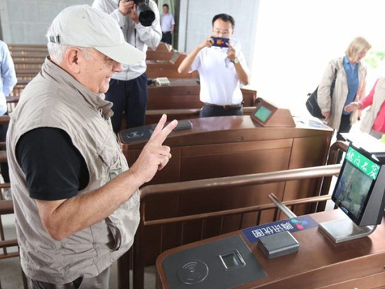 科客晚報：非實名不可跟帖明日實施，金立全面屏新機S11S現(xiàn)身