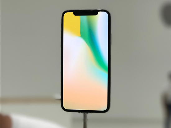 科客晚報：iPhone X首批備貨根本不夠搶，小米MIX 2實現(xiàn)全網(wǎng)現(xiàn)貨