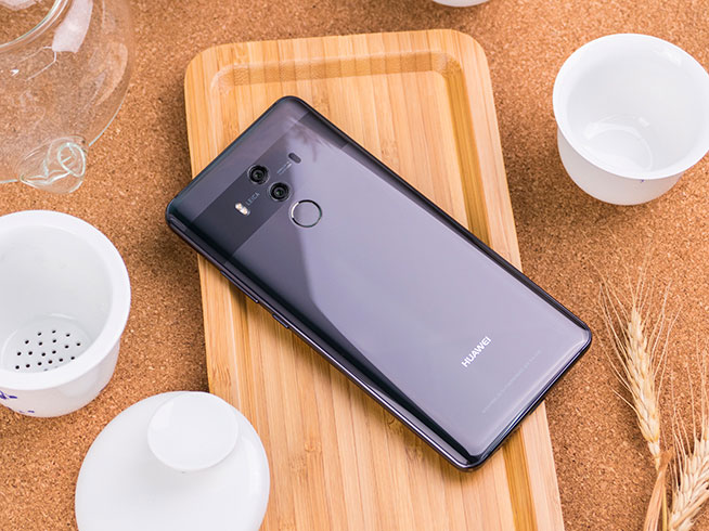 安卓機王對決：Mate 10 Pro斗三星Note 8，國貨能贏？