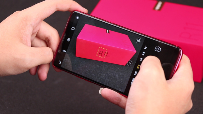 設(shè)計(jì)細(xì)節(jié)成就爆款！星幕全面屏OPPO R11s上手評(píng)測(cè)