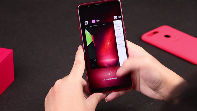 設(shè)計(jì)細(xì)節(jié)成就爆款！星幕全面屏OPPO R11s上手評(píng)測(cè)