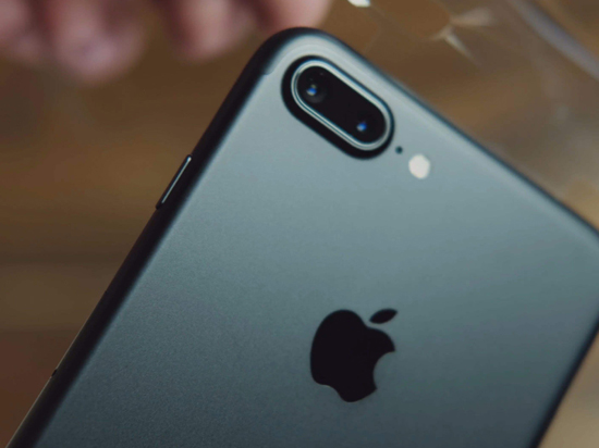 2017年外媒眼中最好用的十款手機：榮耀、一加在列，榜首竟是它