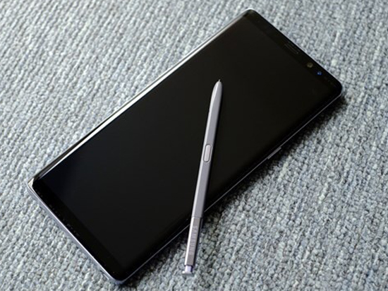 2017年外媒眼中最好用的十款手機：榮耀、一加在列，榜首竟是它