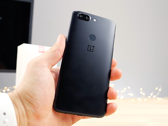 一加5T對比iPhone X: 8G內(nèi)存速度足夠強(qiáng)悍, 蘋果再被碾壓