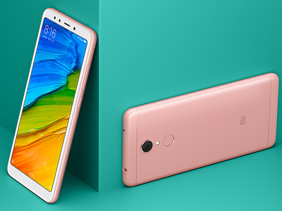 科客晚報：華為小米撞期發(fā)布新機，三星中端機也玩全面屏