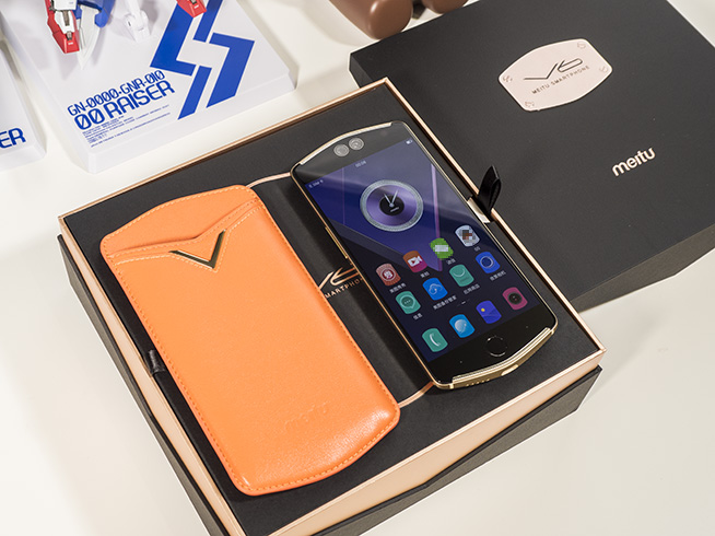 科客晚報：美圖V6入圍最佳智能手機榜，錘子Smartisan T3曝光