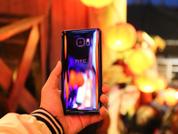 科客晚報(bào)：HTC U12+真機(jī)照曝光 國(guó)產(chǎn)芯小米澎湃S2正式量產(chǎn)