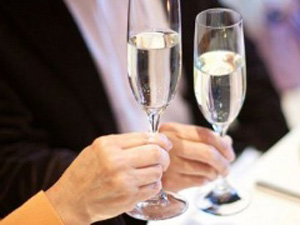 消費(fèi)者京東自營買到假茅臺 官方鑒定稱確屬假冒