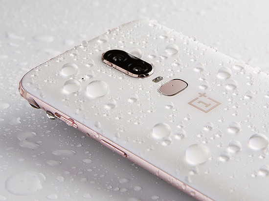 科客晚報(bào):5月安卓機(jī)性能排行榜單出爐 未來(lái)一天將有25個(gè)小時(shí)