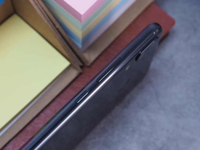 聯(lián)想千元新機Z5體驗評測：國民新旗艦是噱頭 還是誠意回歸呢？